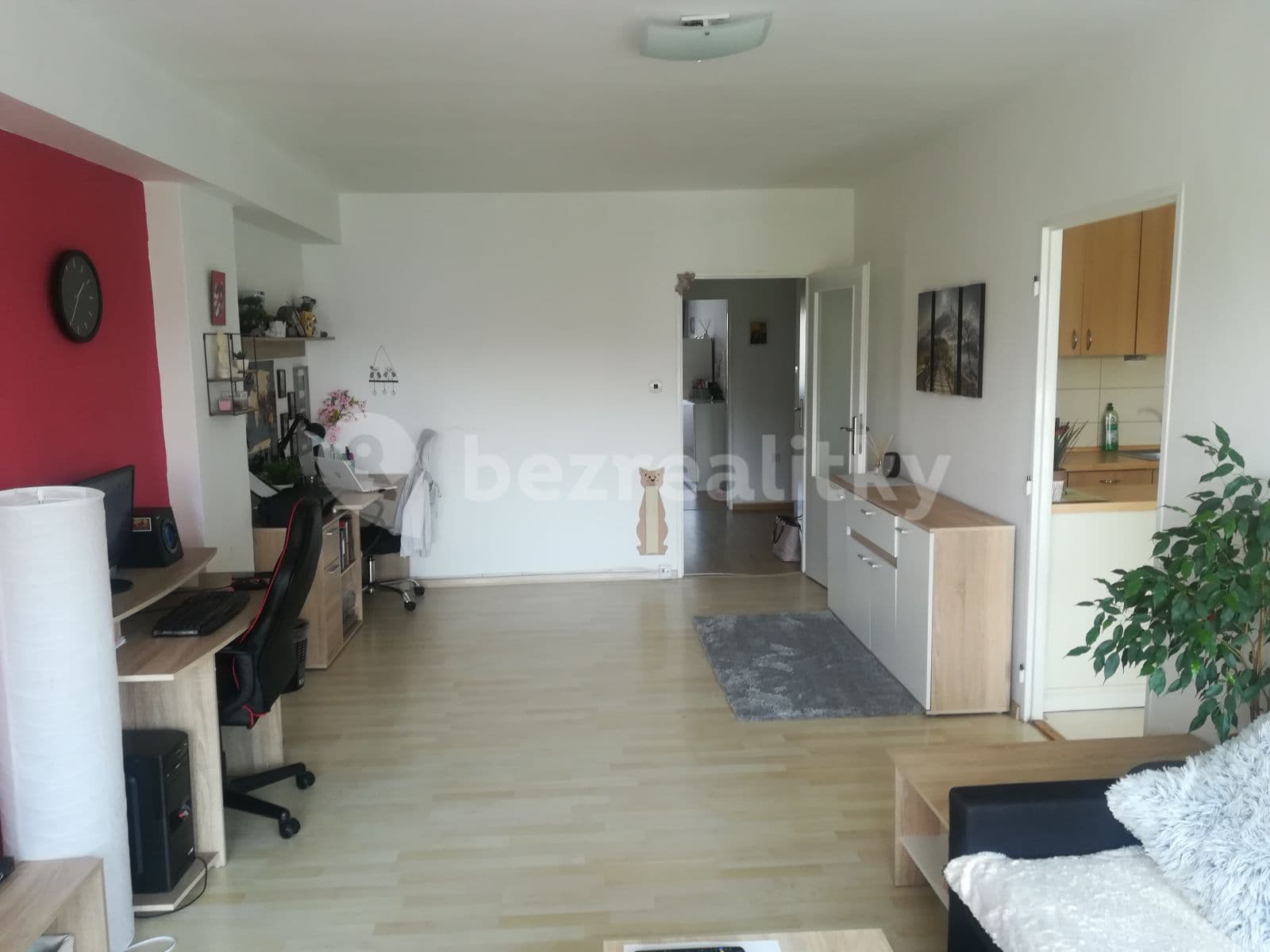 Prenájom bytu 2-izbový 75 m², Nádražní, Ostrava, Moravskoslezský kraj Prenájom bytu 2-izbový 75 m², Nádražní, Ostrava, Moravskoslezský kraj