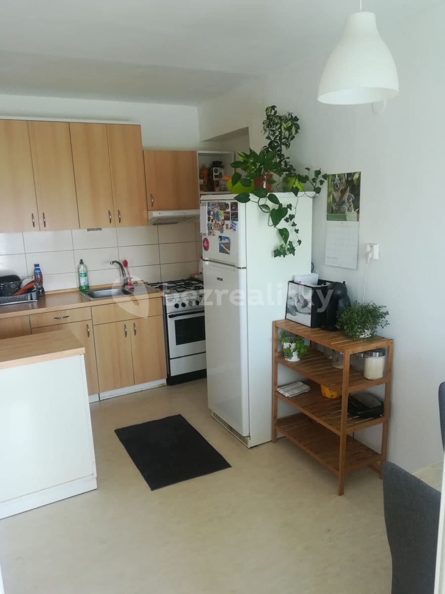 Prenájom bytu 2-izbový 75 m², Nádražní, Ostrava, Moravskoslezský kraj Prenájom bytu 2-izbový 75 m², Nádražní, Ostrava, Moravskoslezský kraj