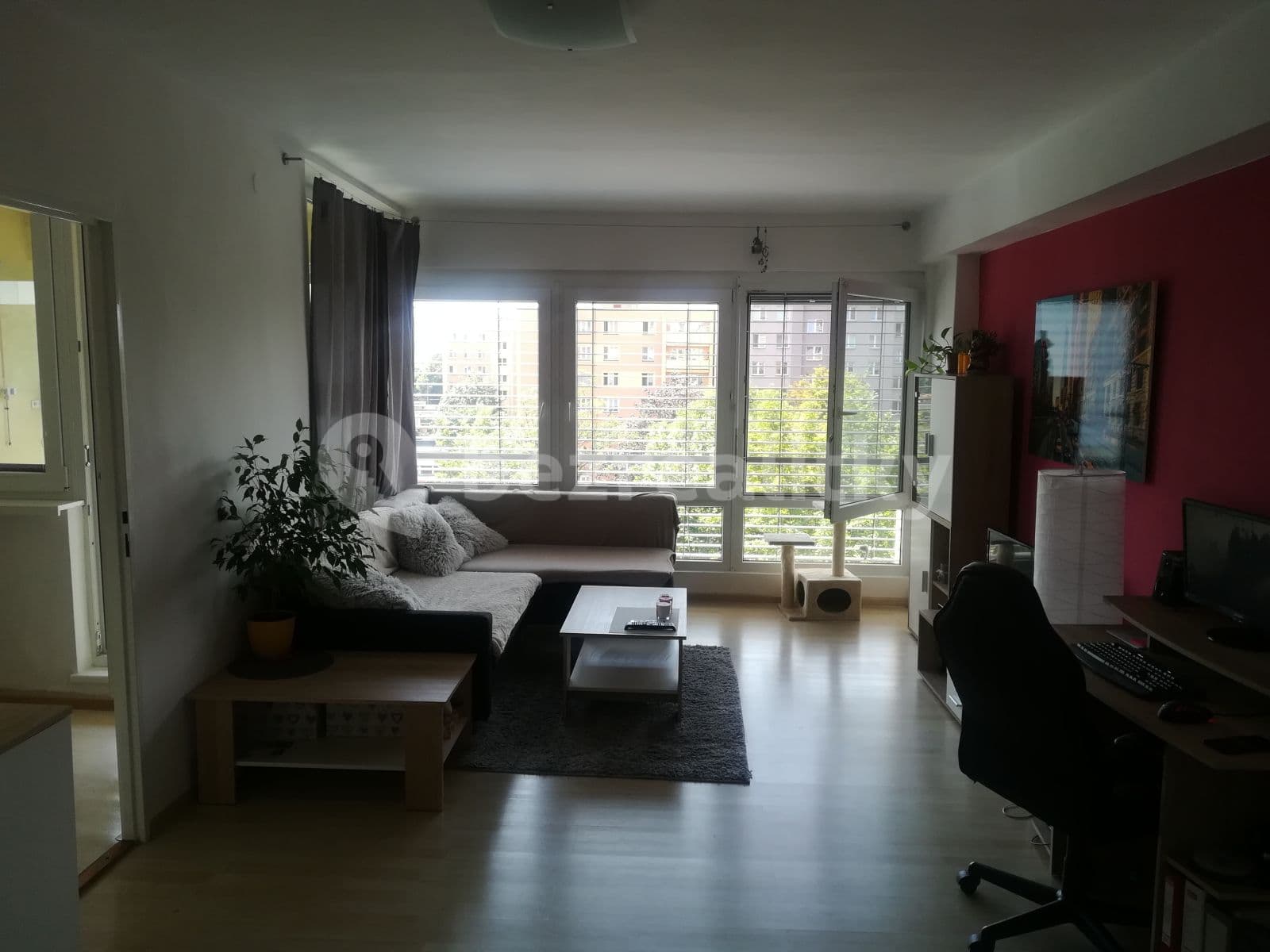 Prenájom bytu 2-izbový 75 m², Nádražní, Ostrava, Moravskoslezský kraj Prenájom bytu 2-izbový 75 m², Nádražní, Ostrava, Moravskoslezský kraj