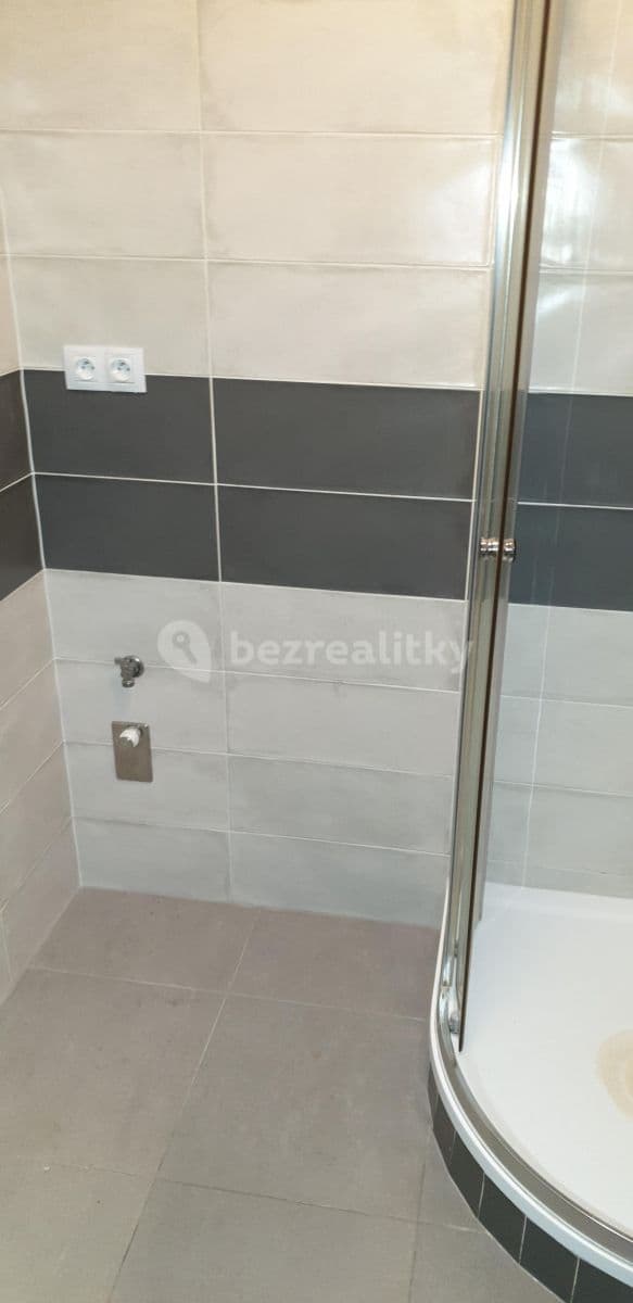Prenájom bytu 2-izbový 52 m², Pod radnicí, Praha, Praha Prenájom bytu 2-izbový 52 m², Pod radnicí, Praha, Praha