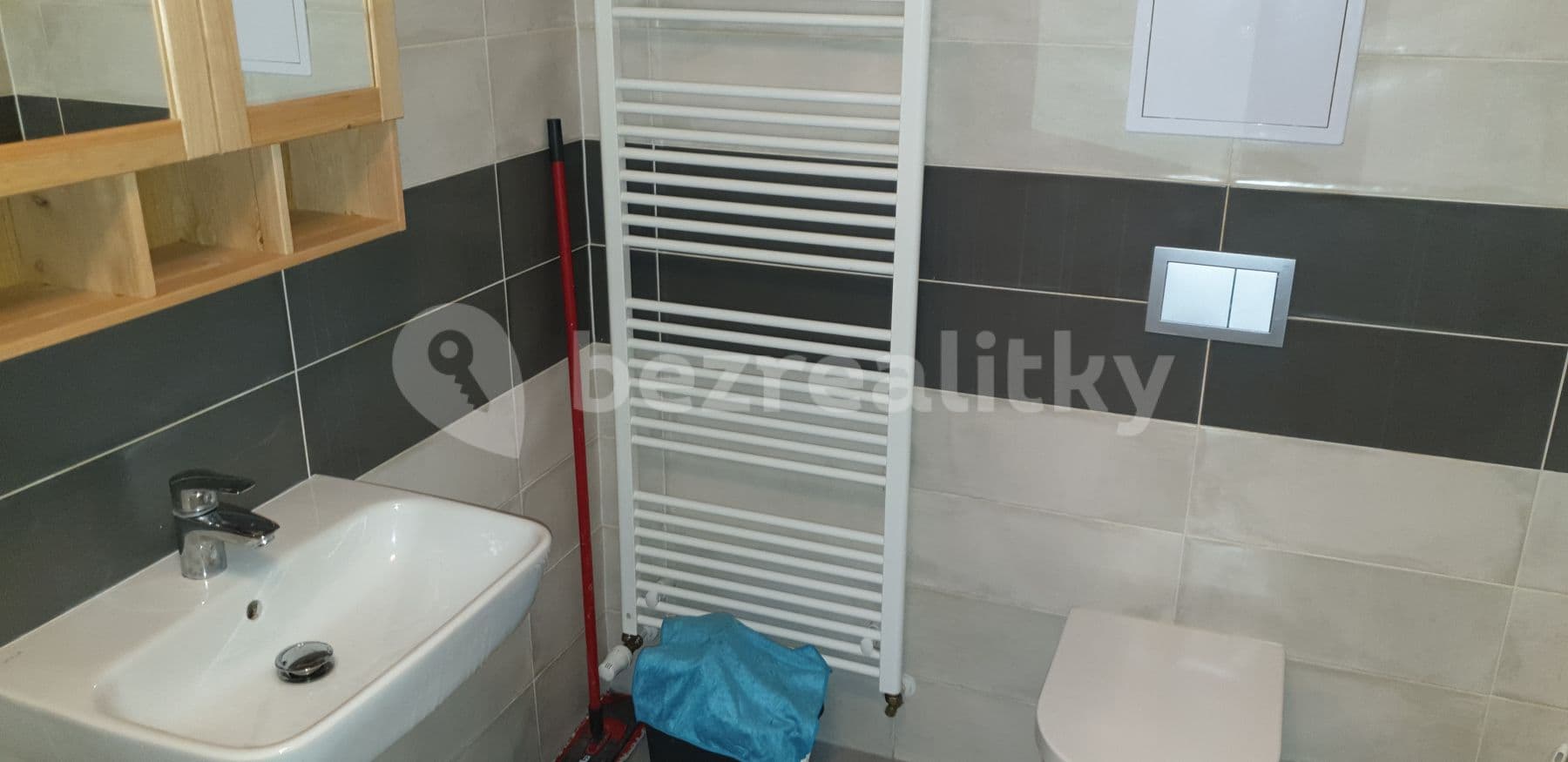 Prenájom bytu 2-izbový 52 m², Pod radnicí, Praha, Praha Prenájom bytu 2-izbový 52 m², Pod radnicí, Praha, Praha