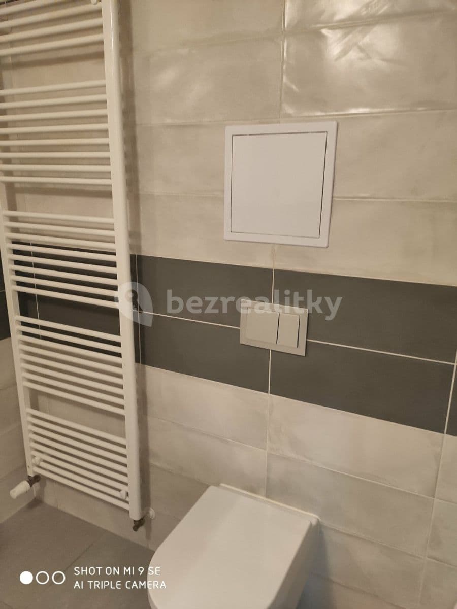 Prenájom bytu 2-izbový 52 m², Pod radnicí, Praha, Praha Prenájom bytu 2-izbový 52 m², Pod radnicí, Praha, Praha
