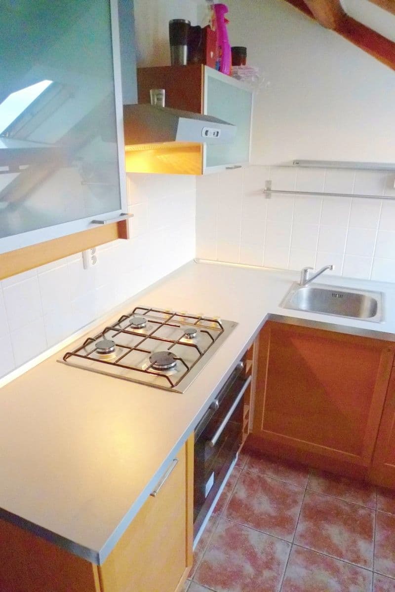 Prenájom bytu 3-izbový 90 m², Klapkova, Praha, Praha Prenájom bytu 3-izbový 90 m², Klapkova, Praha, Praha