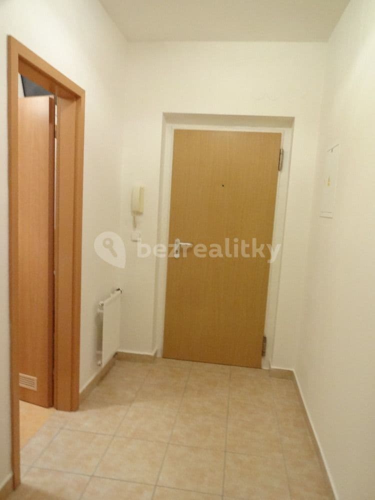 Prenájom bytu Garsoniéra 27 m², Jemnická, Praha, Praha Prenájom bytu Garsoniéra 27 m², Jemnická, Praha, Praha