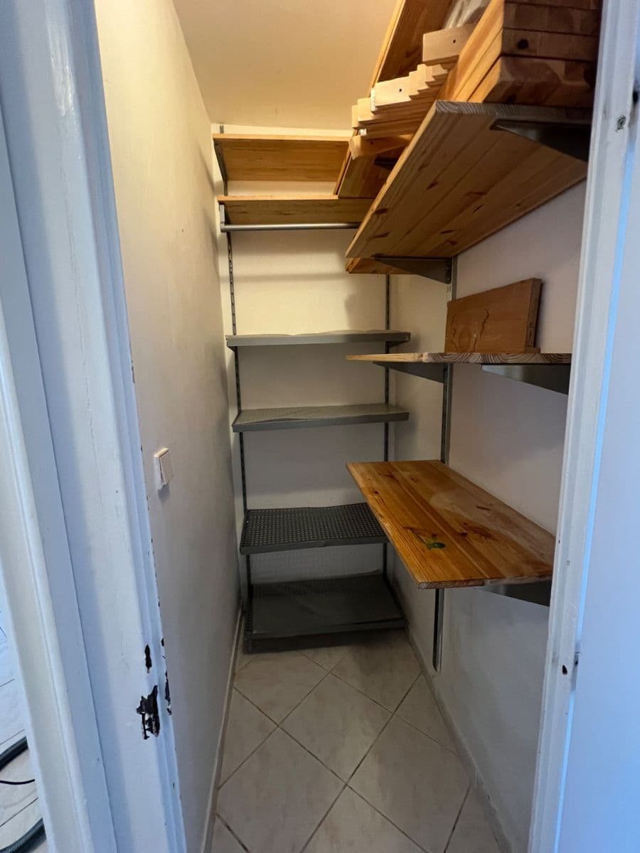 Prenájom bytu 3-izbový 80 m², Píškova, Praha, Praha Prenájom bytu 3-izbový 80 m², Píškova, Praha, Praha