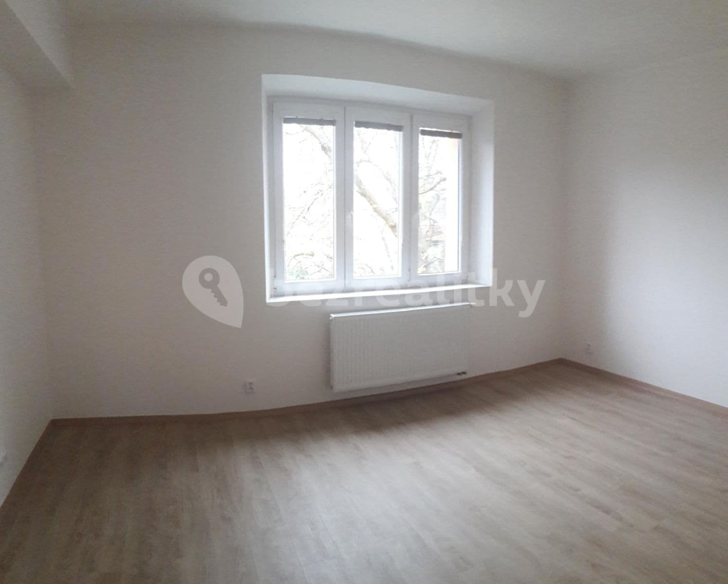 Prenájom bytu 1-izbový 45 m², Na Klášterním, Praha, Praha Prenájom bytu 1-izbový 45 m², Na Klášterním, Praha, Praha