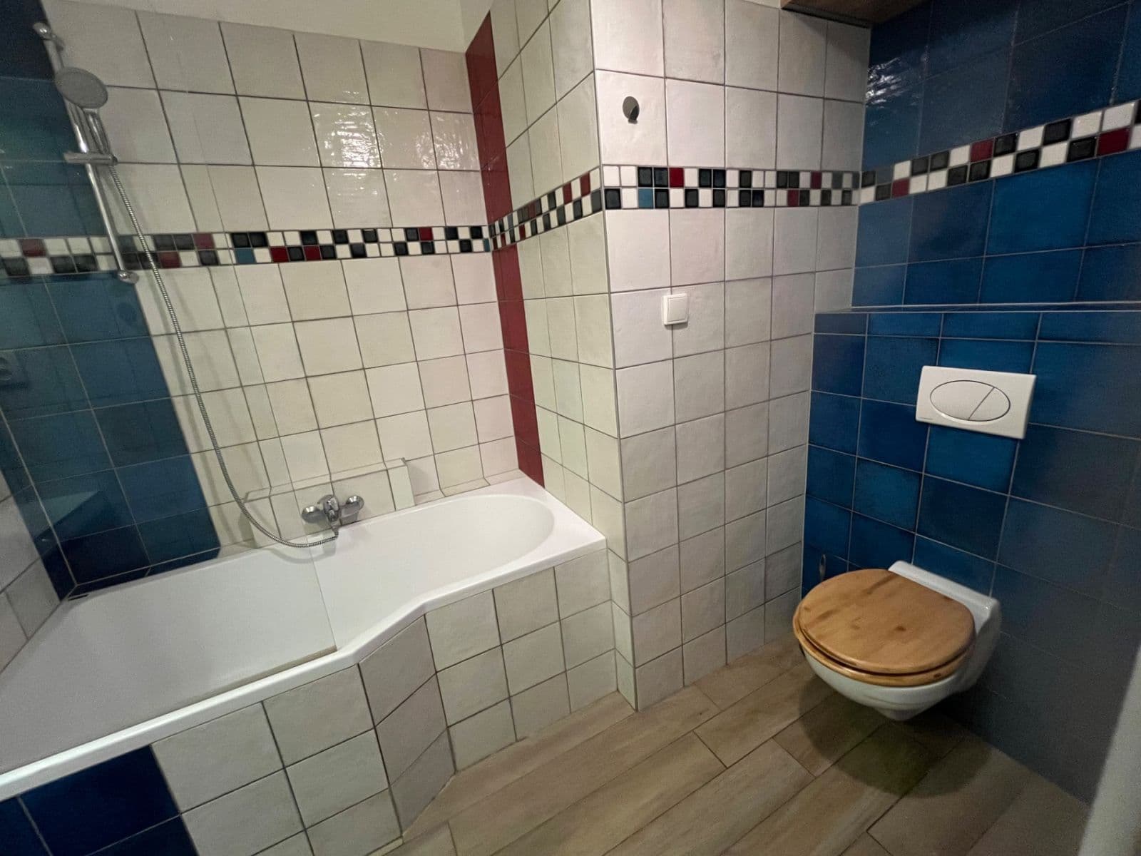 Prenájom bytu 3-izbový 72 m², Havanská, Praha, Praha Prenájom bytu 3-izbový 72 m², Havanská, Praha, Praha