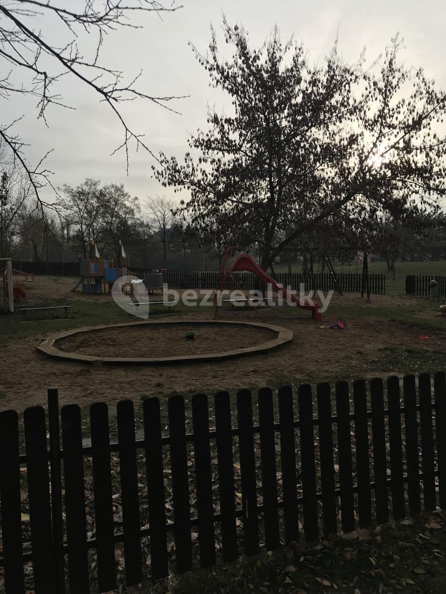 Prenájom bytu 2-izbový 44 m², K Rovinám, Praha, Praha Prenájom bytu 2-izbový 44 m², K Rovinám, Praha, Praha