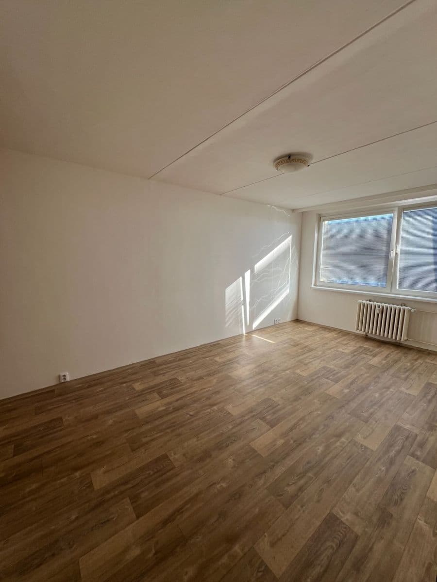 Prenájom bytu 2-izbový 44 m², K Rovinám, Praha, Praha Prenájom bytu 2-izbový 44 m², K Rovinám, Praha, Praha