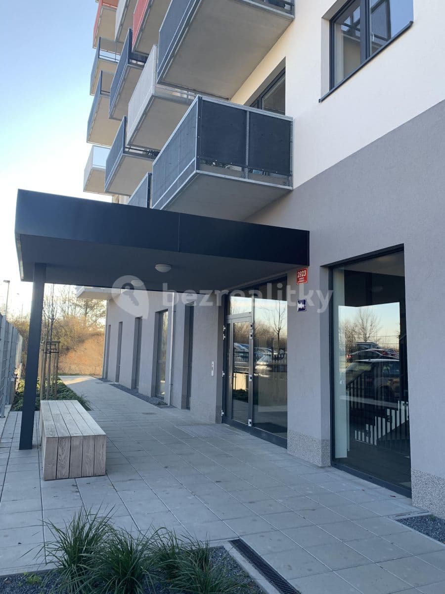 Prenájom bytu 1-izbový 27 m², Holýšovská, Praha, Praha Prenájom bytu 1-izbový 27 m², Holýšovská, Praha, Praha