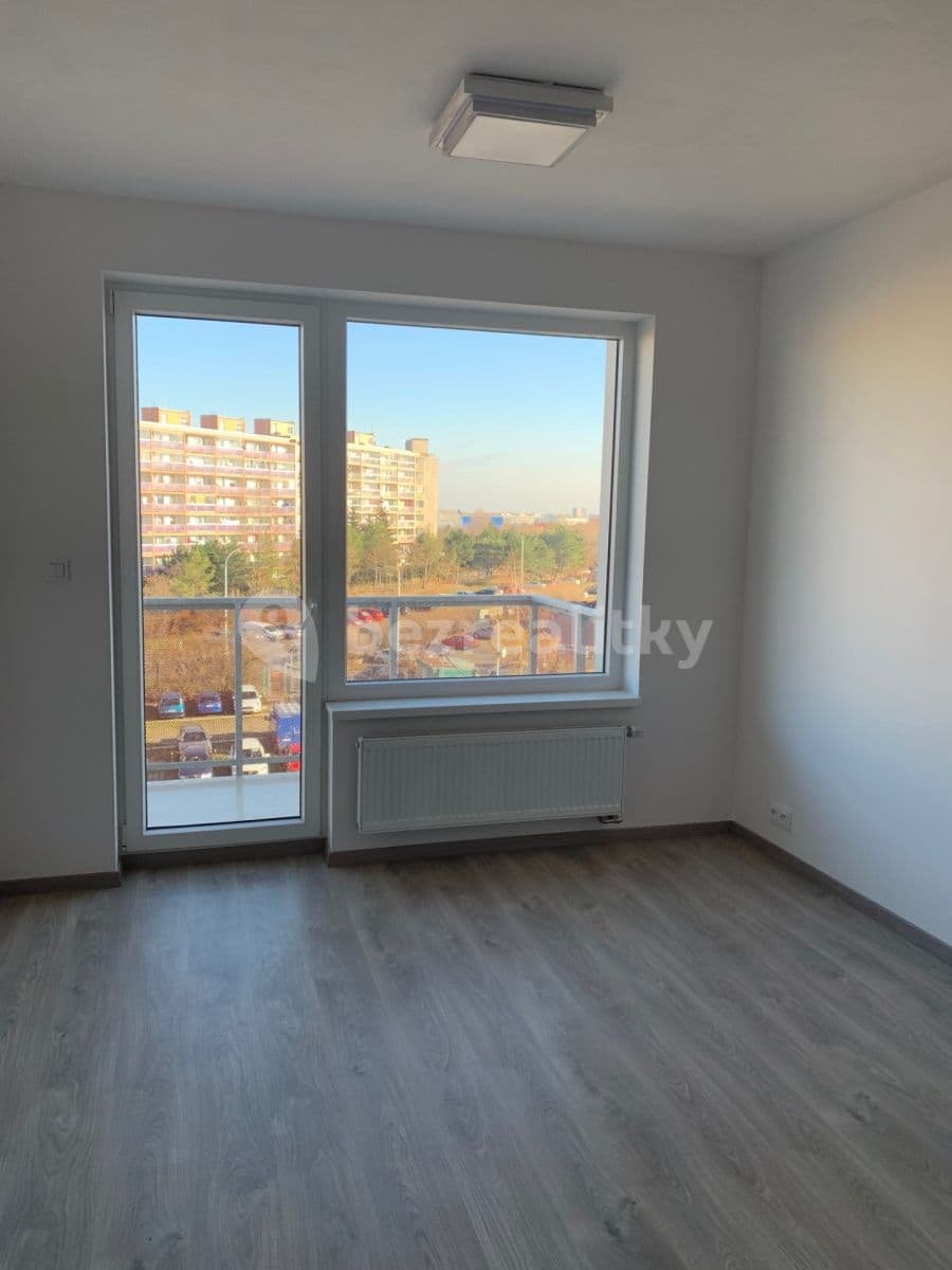 Prenájom bytu 1-izbový 27 m², Holýšovská, Praha, Praha Prenájom bytu 1-izbový 27 m², Holýšovská, Praha, Praha