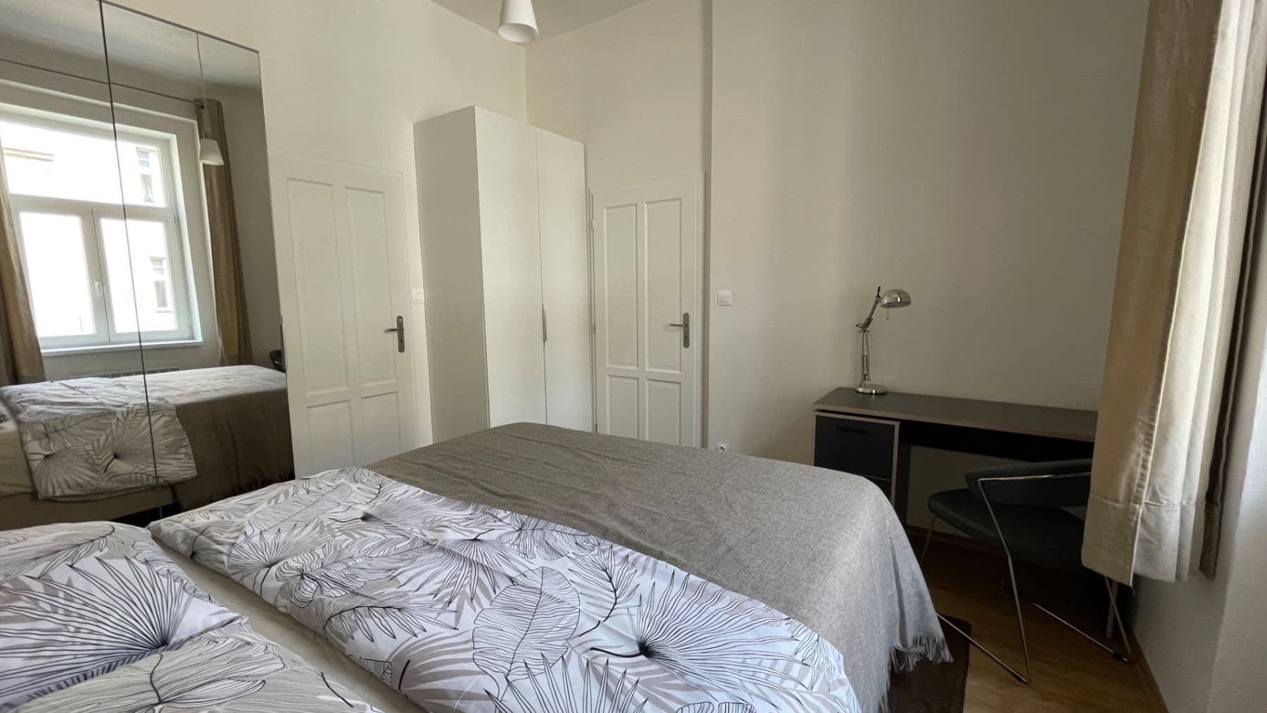 Prenájom bytu 2-izbový 42 m², Sarajevská, Praha, Praha Prenájom bytu 2-izbový 42 m², Sarajevská, Praha, Praha