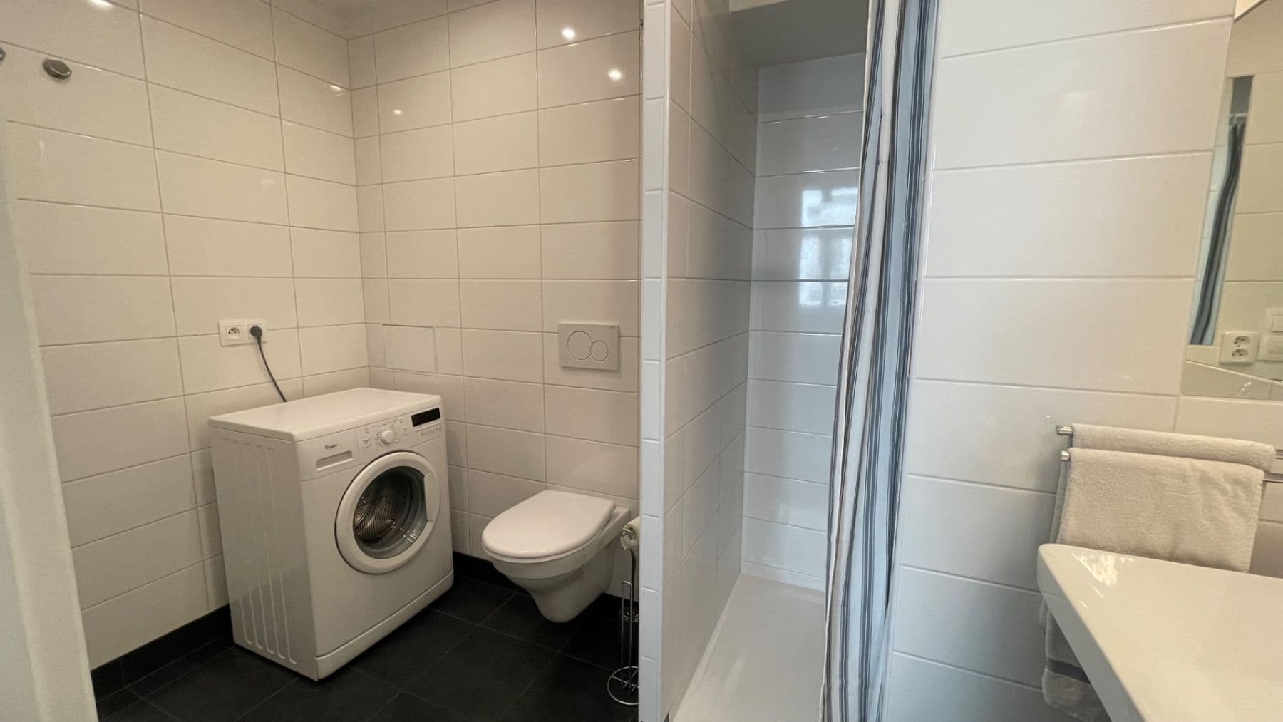 Prenájom bytu 2-izbový 42 m², Sarajevská, Praha, Praha Prenájom bytu 2-izbový 42 m², Sarajevská, Praha, Praha