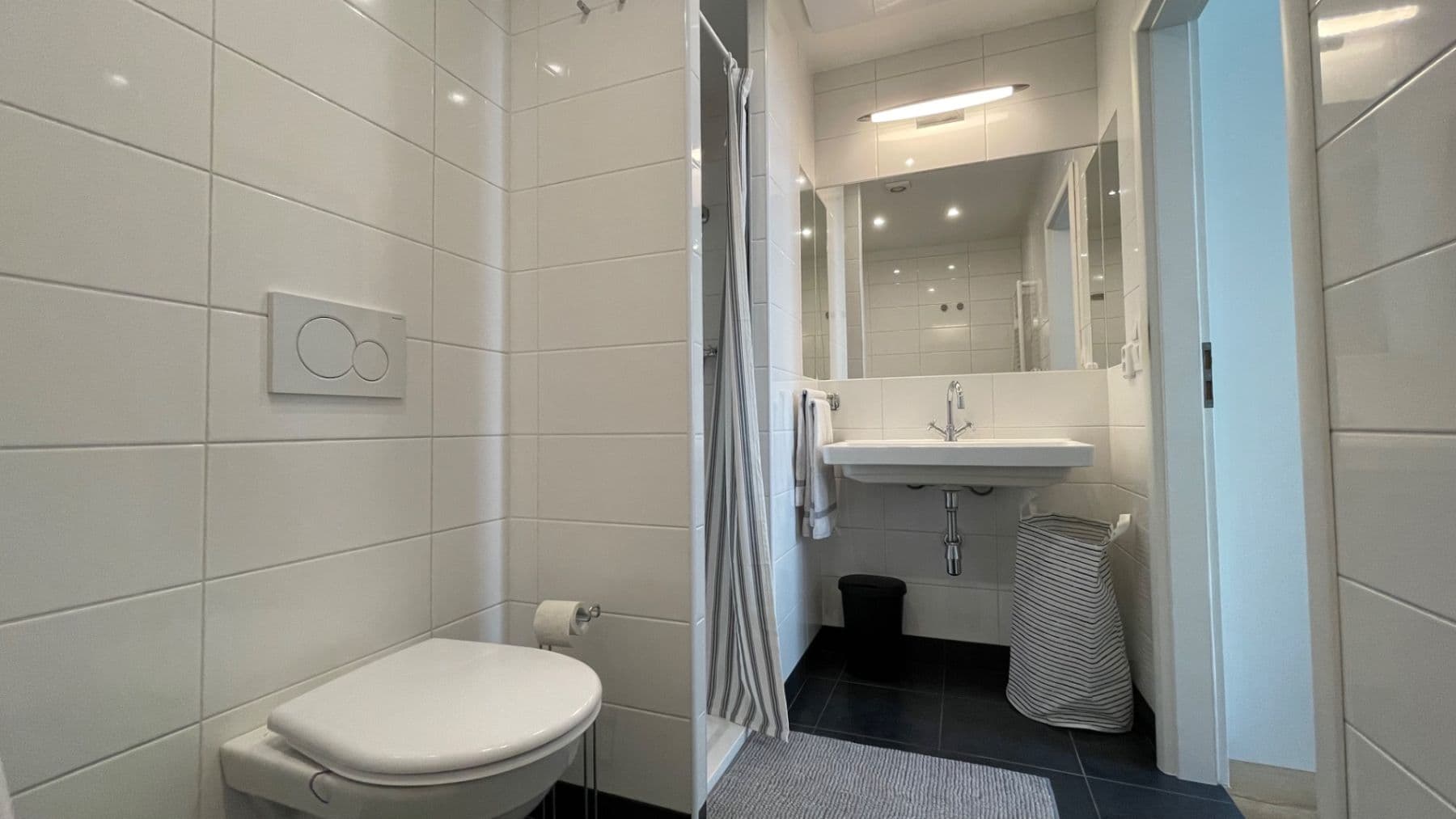 Prenájom bytu 2-izbový 42 m², Sarajevská, Praha, Praha Prenájom bytu 2-izbový 42 m², Sarajevská, Praha, Praha