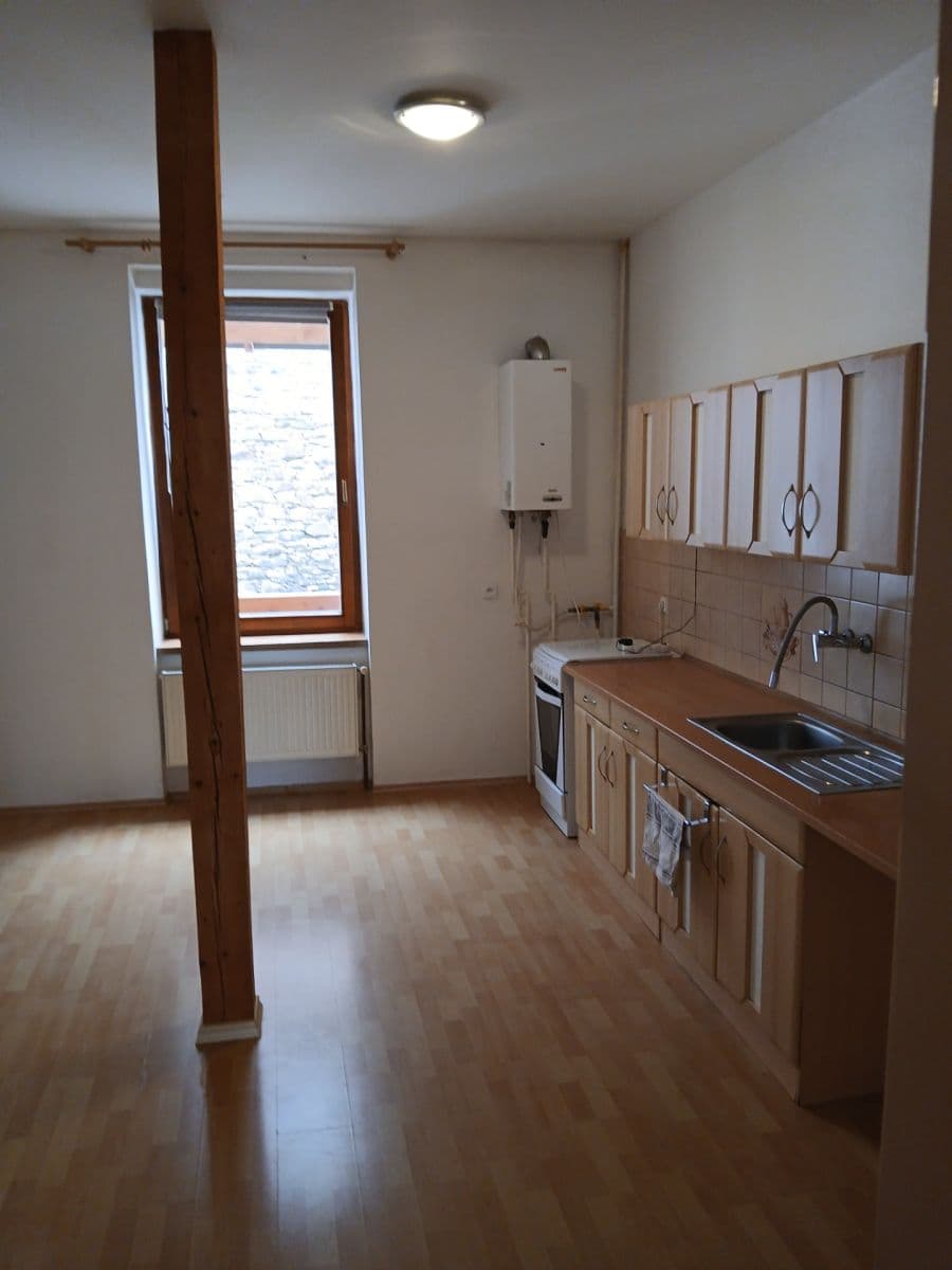 Prenájom bytu 2-izbový 74 m², Pod Branou, Příbram, Středočeský kraj Prenájom bytu 2-izbový 74 m², Pod Branou, Příbram, Středočeský kraj
