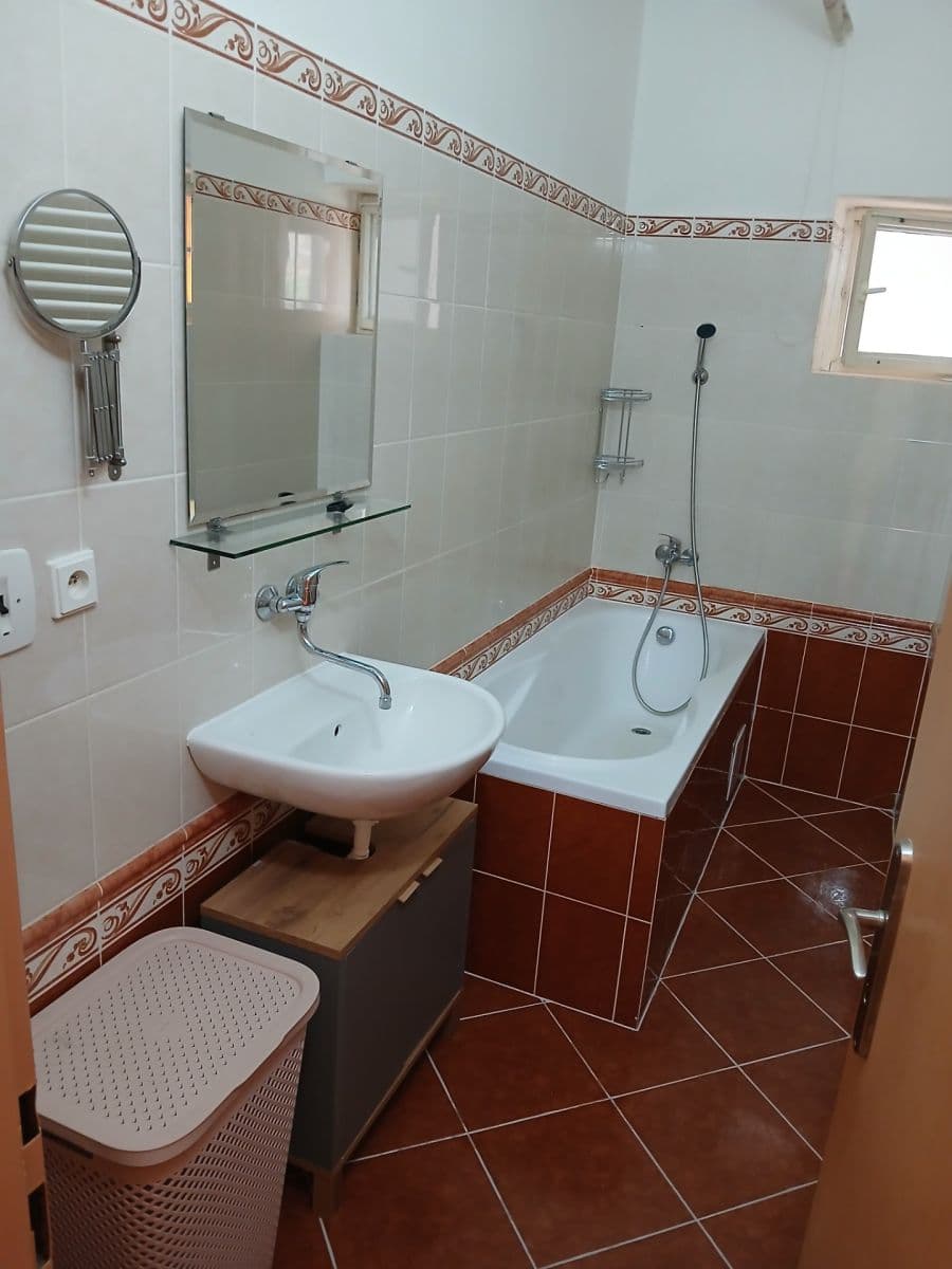 Prenájom bytu 2-izbový 74 m², Pod Branou, Příbram, Středočeský kraj Prenájom bytu 2-izbový 74 m², Pod Branou, Příbram, Středočeský kraj