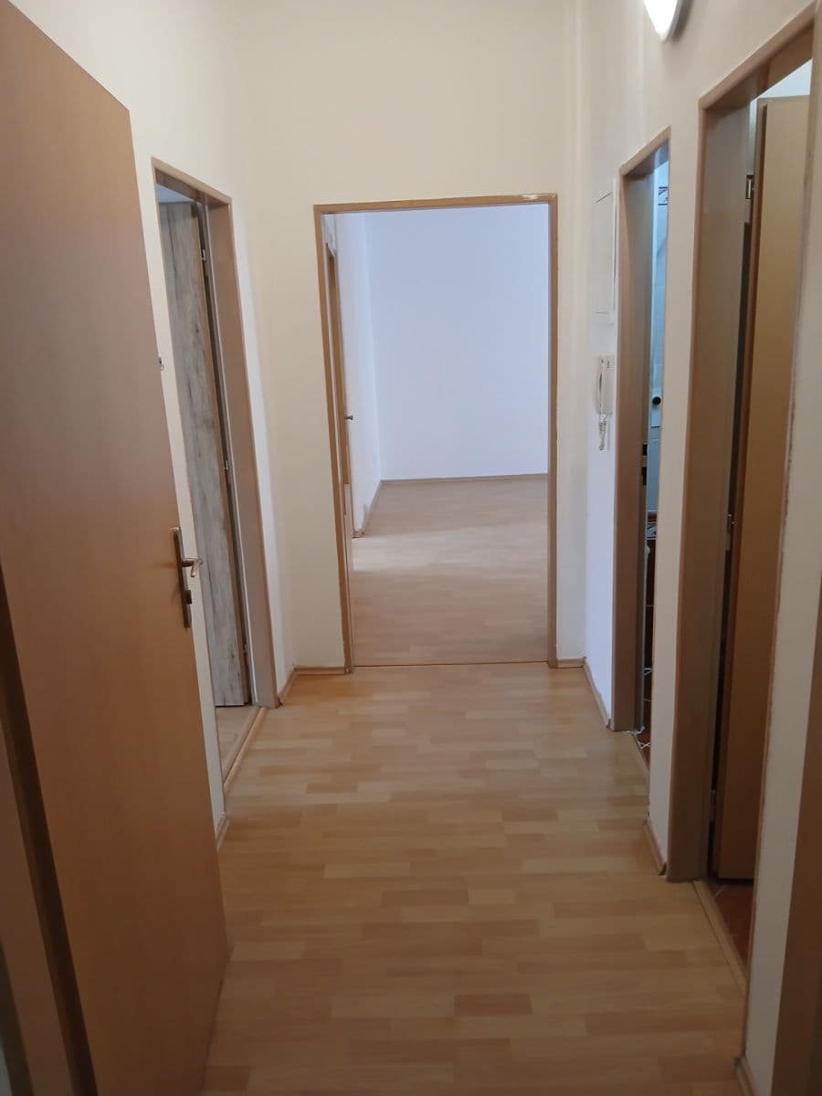 Prenájom bytu 2-izbový 74 m², Pod Branou, Příbram, Středočeský kraj Prenájom bytu 2-izbový 74 m², Pod Branou, Příbram, Středočeský kraj
