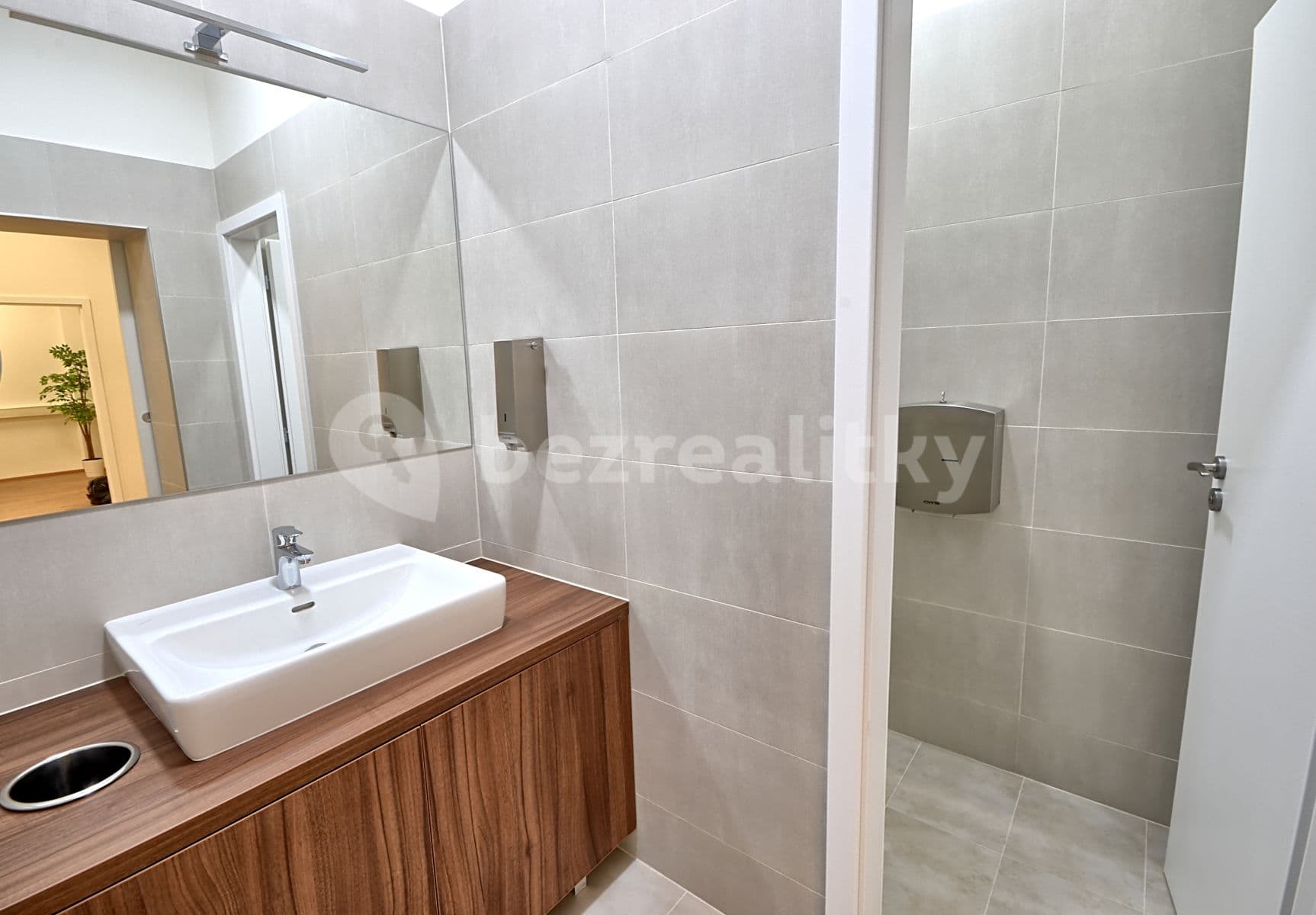 Prenájom kancelárie 120 m², Krakovská, Praha, Praha Prenájom kancelárie 120 m², Krakovská, Praha, Praha