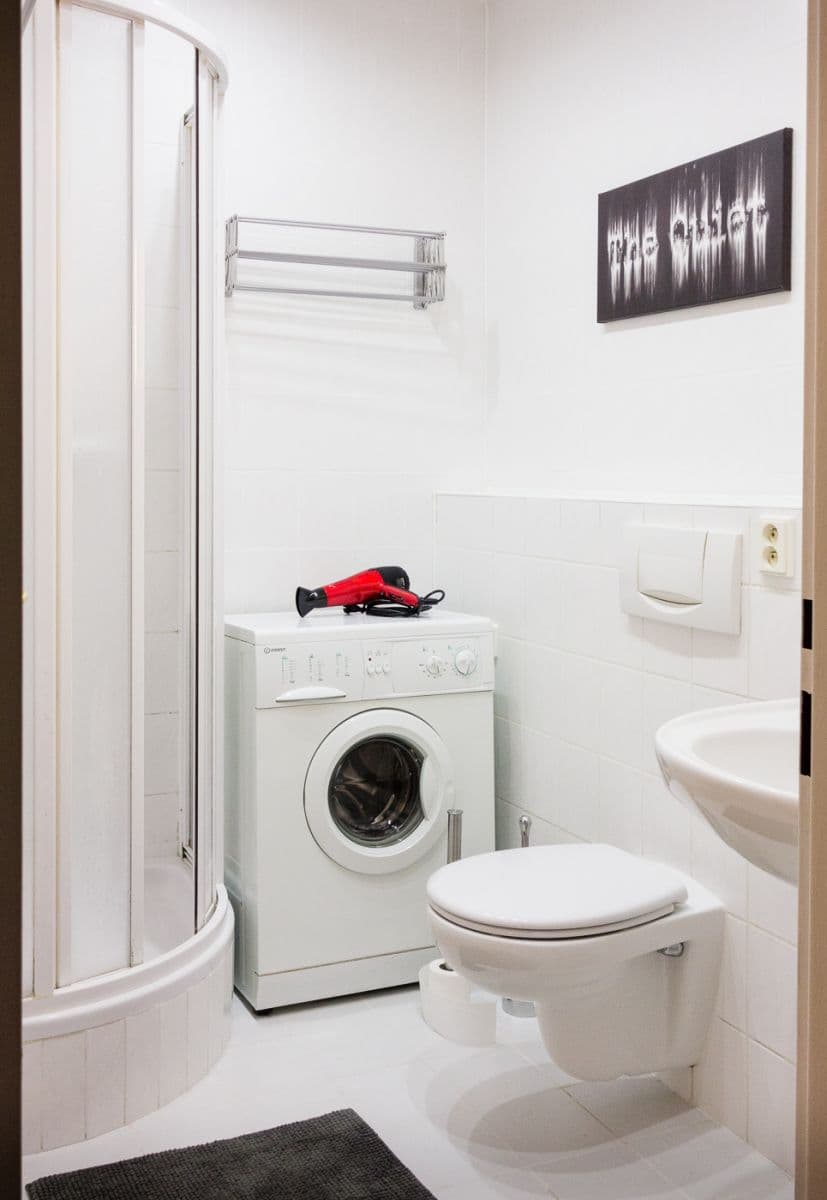 Prenájom bytu 1-izbový 32 m², Baranova, Praha, Praha Prenájom bytu 1-izbový 32 m², Baranova, Praha, Praha