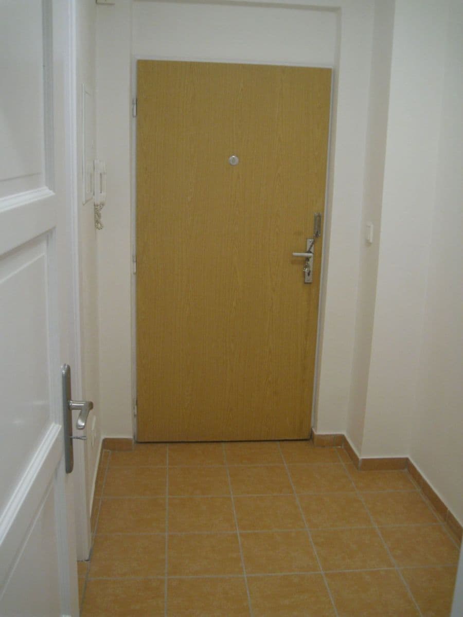 Prenájom bytu 1-izbový 40 m², Zborovská, Praha, Praha Prenájom bytu 1-izbový 40 m², Zborovská, Praha, Praha