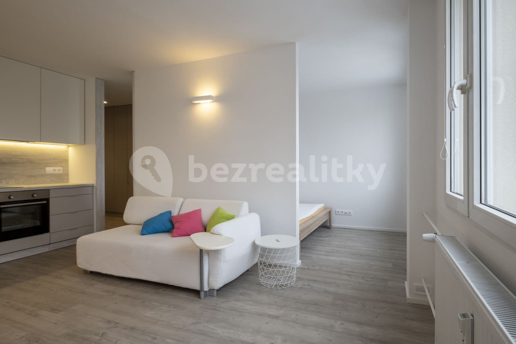 Prenájom bytu 2-izbový 38 m², Na Strži, Praha, Praha Prenájom bytu 2-izbový 38 m², Na Strži, Praha, Praha