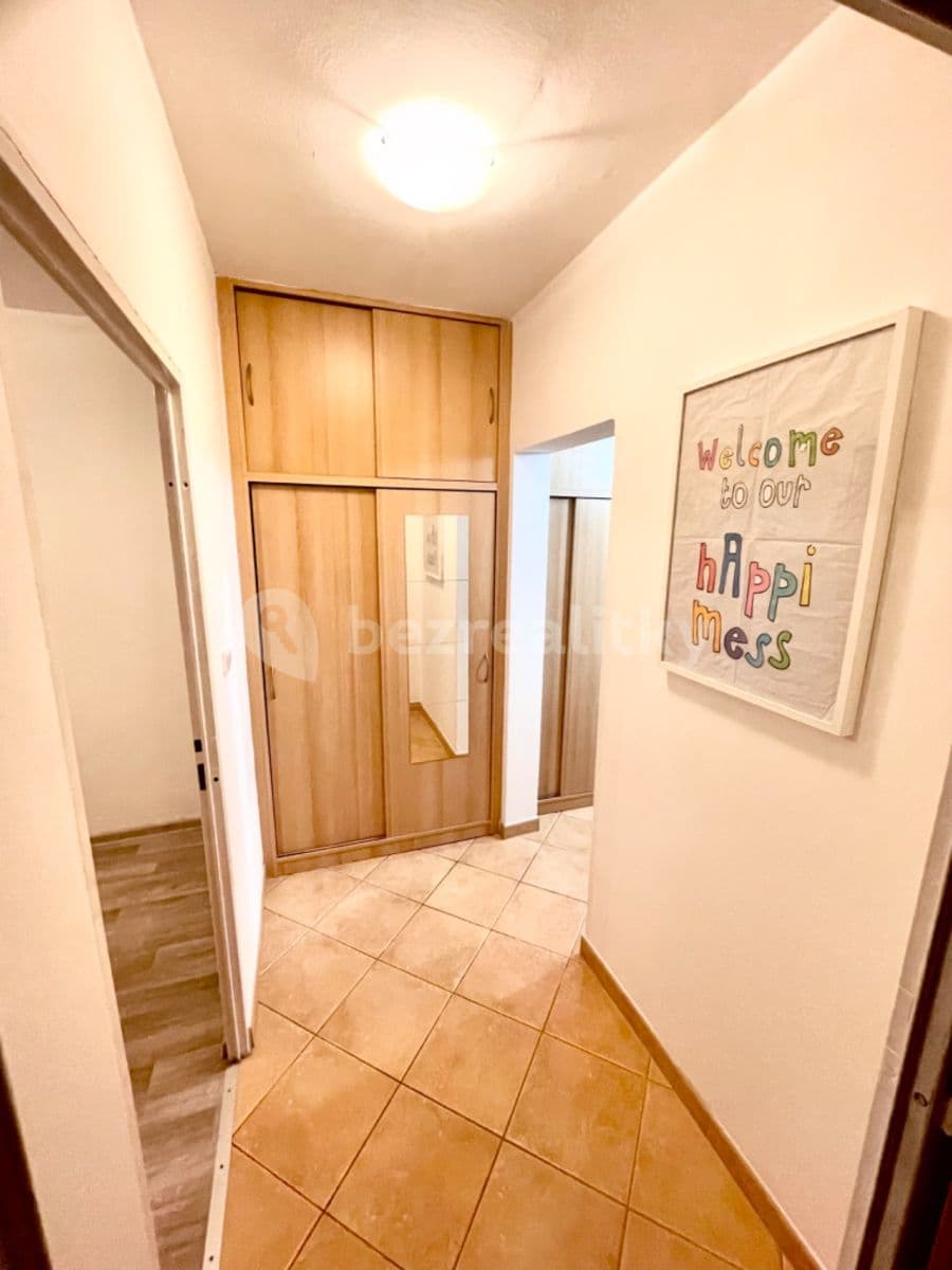 Prenájom bytu 2-izbový 43 m², Ohradní, Praha, Praha Prenájom bytu 2-izbový 43 m², Ohradní, Praha, Praha