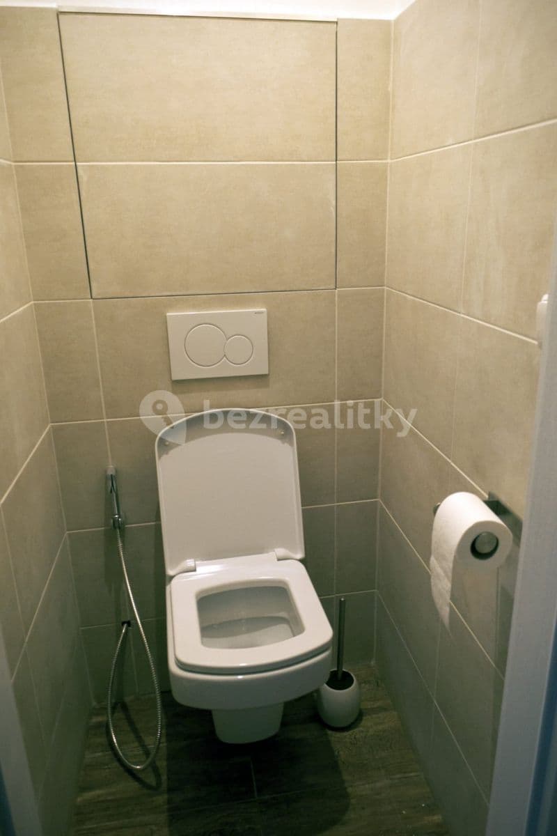 Prenájom bytu 2-izbový 54 m², Generála Sochora, Ostrava, Moravskoslezský kraj Prenájom bytu 2-izbový 54 m², Generála Sochora, Ostrava, Moravskoslezský kraj