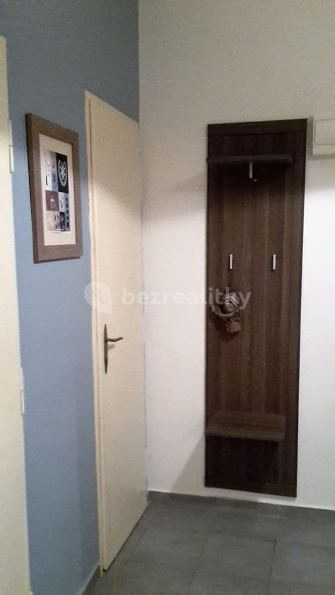 Prenájom bytu 2-izbový 47 m², Mládeže, Praha, Praha Prenájom bytu 2-izbový 47 m², Mládeže, Praha, Praha