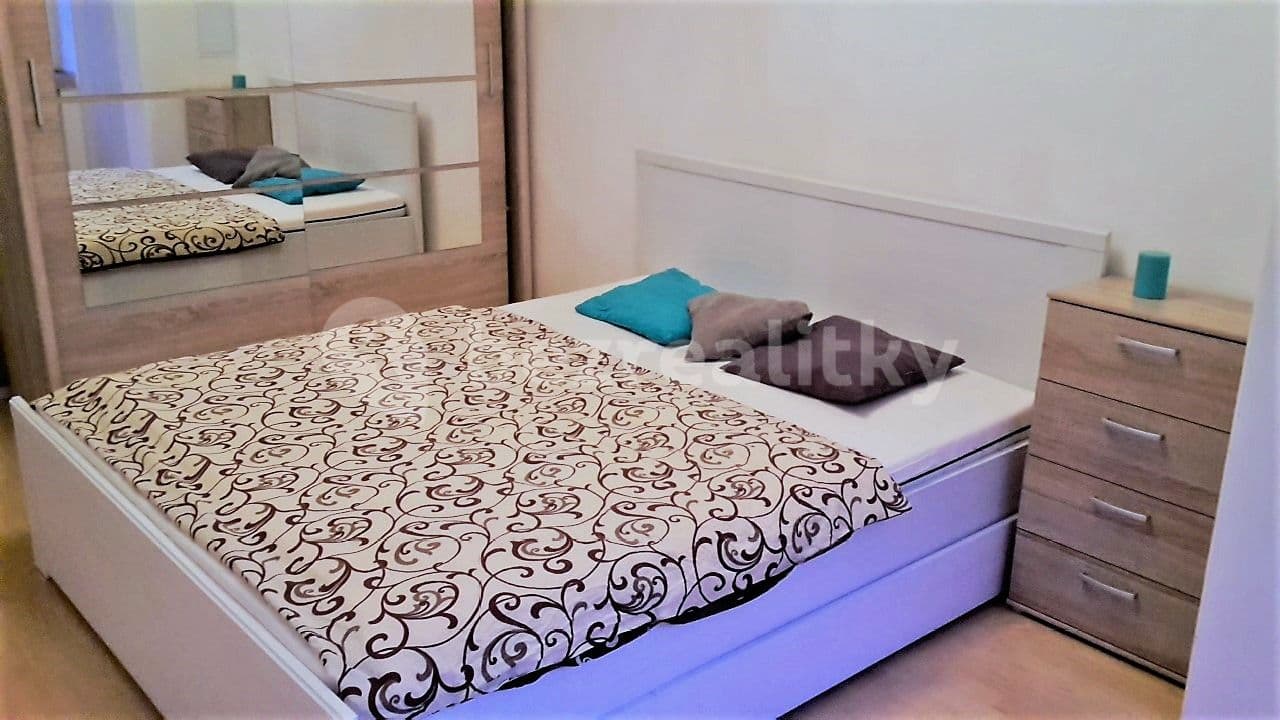 Prenájom bytu 2-izbový 47 m², Mládeže, Praha, Praha Prenájom bytu 2-izbový 47 m², Mládeže, Praha, Praha