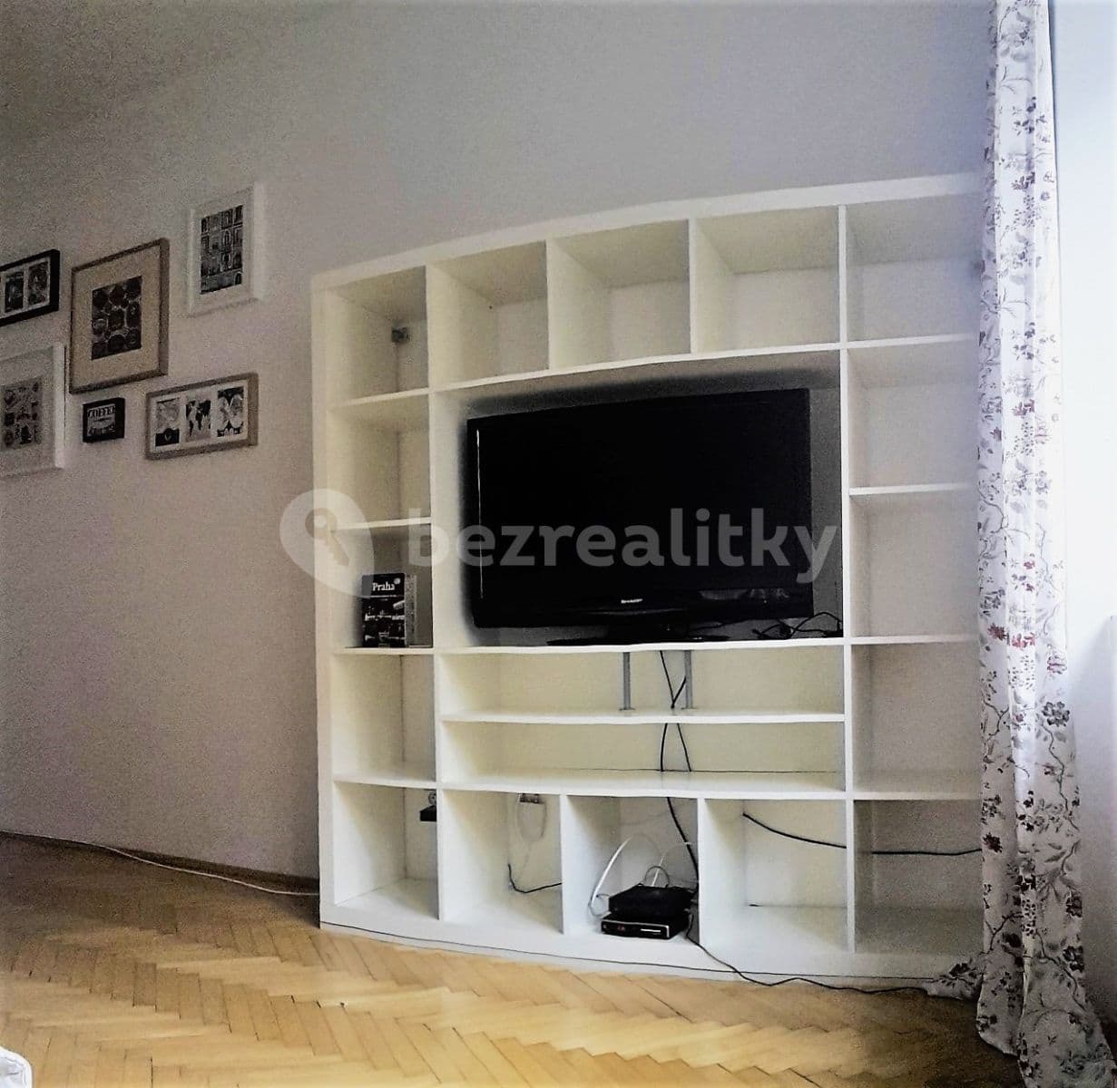 Prenájom bytu 2-izbový 47 m², Mládeže, Praha, Praha Prenájom bytu 2-izbový 47 m², Mládeže, Praha, Praha