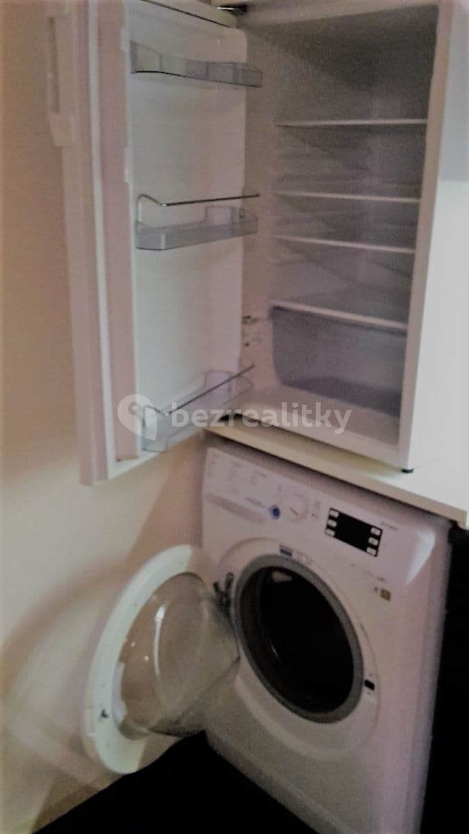 Prenájom bytu 2-izbový 47 m², Mládeže, Praha, Praha Prenájom bytu 2-izbový 47 m², Mládeže, Praha, Praha