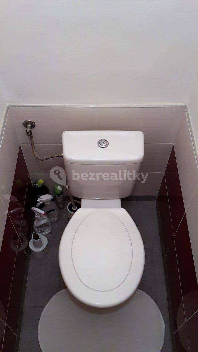 Prenájom bytu 2-izbový 47 m², Mládeže, Praha, Praha Prenájom bytu 2-izbový 47 m², Mládeže, Praha, Praha