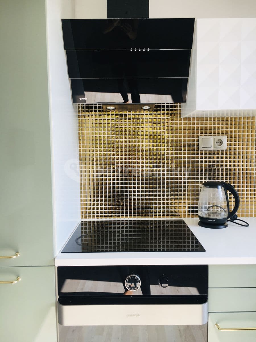 Prenájom bytu 35 m², Strnadových, Praha, Praha Prenájom bytu 35 m², Strnadových, Praha, Praha