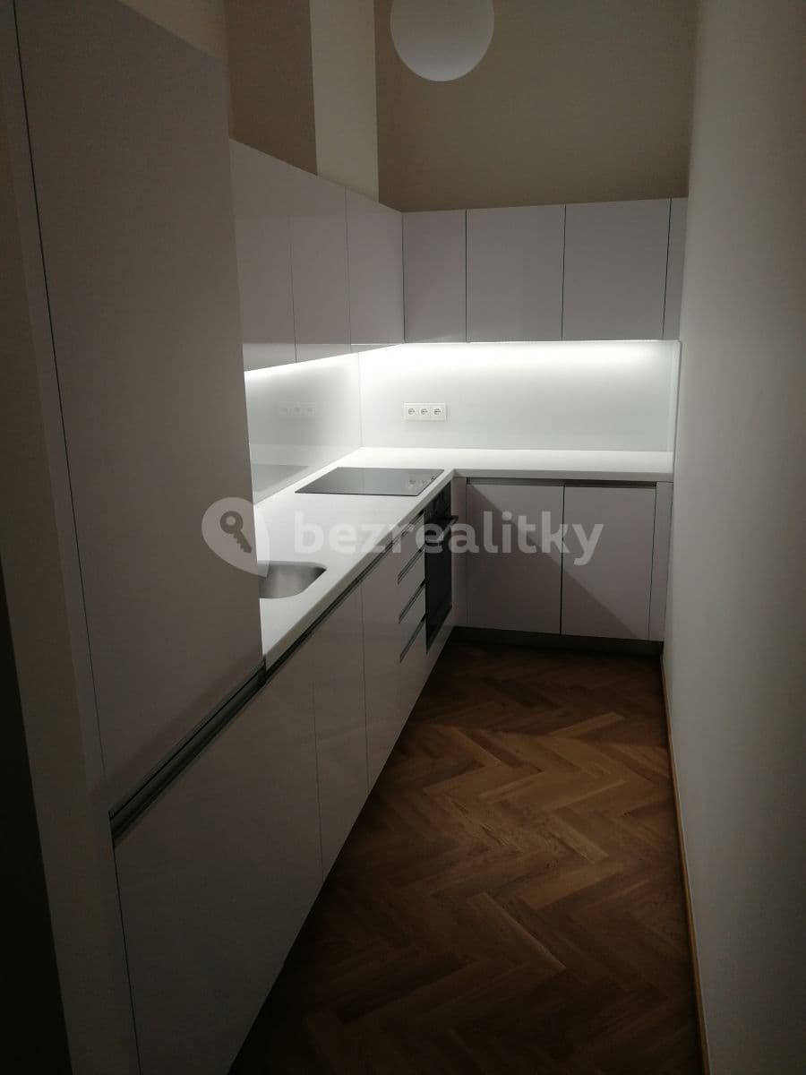 Prenájom bytu 2-izbový 61 m², Košická, Praha, Praha Prenájom bytu 2-izbový 61 m², Košická, Praha, Praha