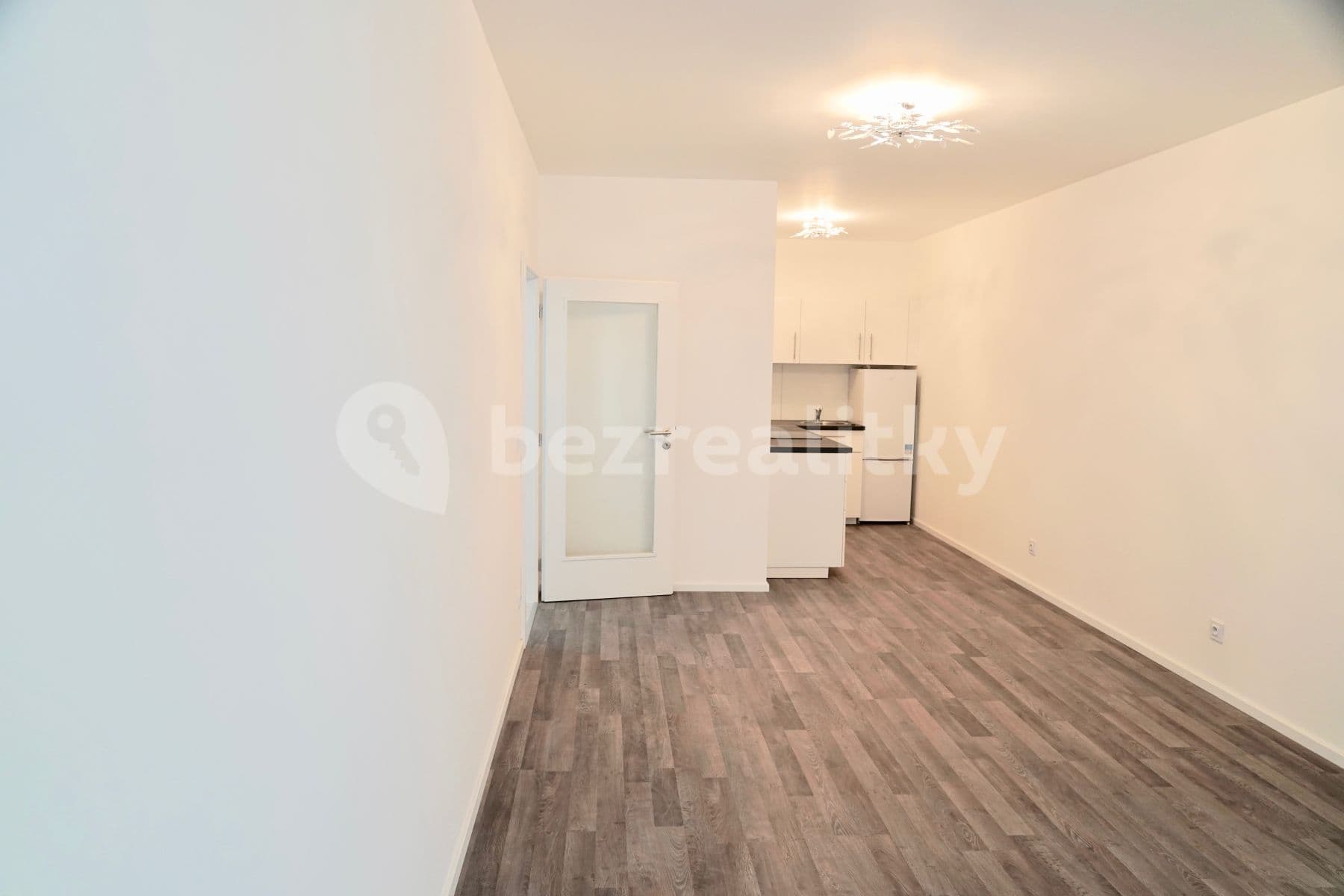 Prenájom bytu 2-izbový 62 m², Zvěřinova, Praha, Praha Prenájom bytu 2-izbový 62 m², Zvěřinova, Praha, Praha