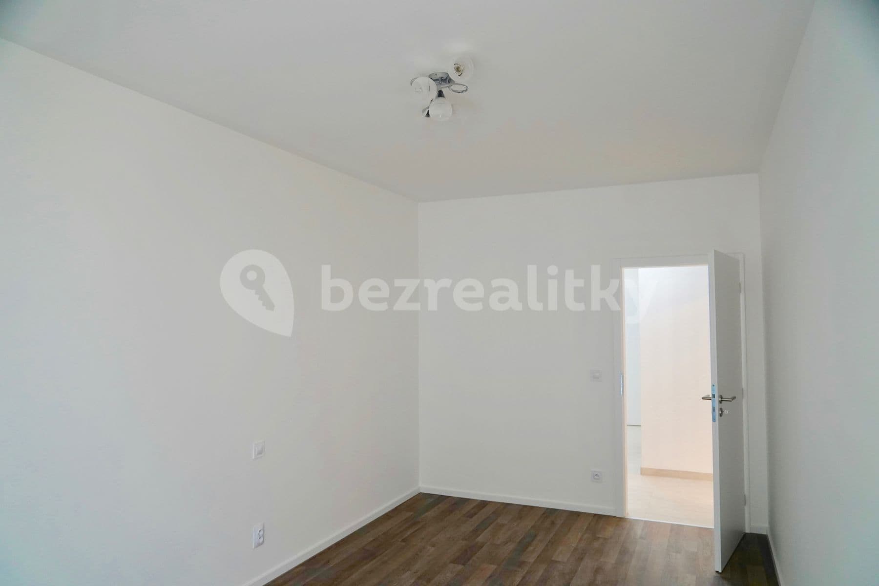 Prenájom bytu 2-izbový 62 m², Zvěřinova, Praha, Praha Prenájom bytu 2-izbový 62 m², Zvěřinova, Praha, Praha