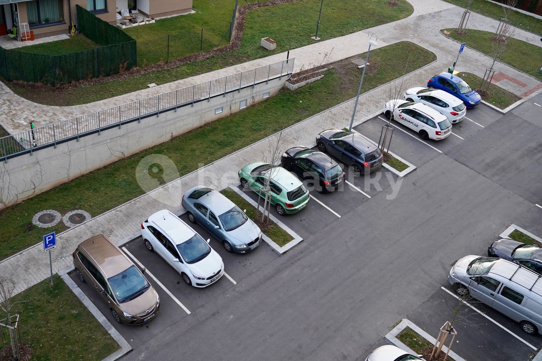 Prenájom bytu 2-izbový 62 m², Zvěřinova, Praha, Praha Prenájom bytu 2-izbový 62 m², Zvěřinova, Praha, Praha