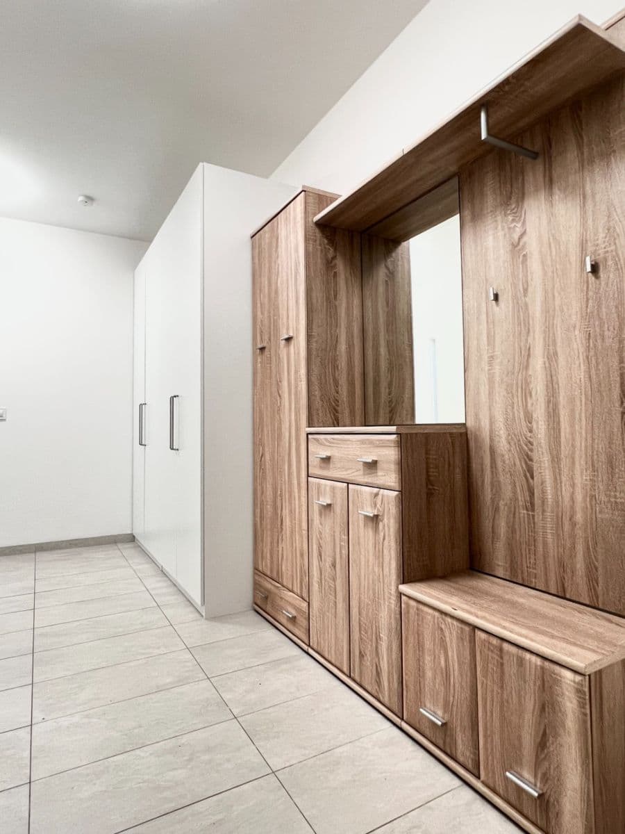 Prenájom bytu 2-izbový 62 m², Zvěřinova, Praha, Praha Prenájom bytu 2-izbový 62 m², Zvěřinova, Praha, Praha
