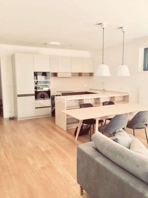 Predaj bytu 2-izbový 83 m², Nad Ostrovem, Praha, Praha Predaj bytu 2-izbový 83 m², Nad Ostrovem, Praha, Praha
