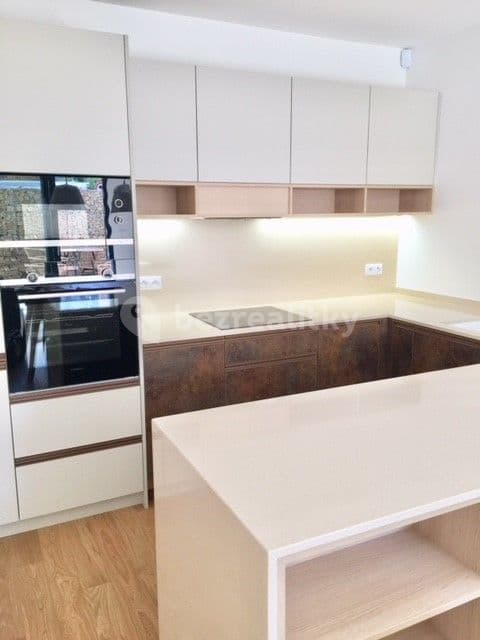 Predaj bytu 2-izbový 83 m², Nad Ostrovem, Praha, Praha Predaj bytu 2-izbový 83 m², Nad Ostrovem, Praha, Praha