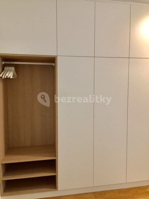 Predaj bytu 2-izbový 83 m², Nad Ostrovem, Praha, Praha Predaj bytu 2-izbový 83 m², Nad Ostrovem, Praha, Praha