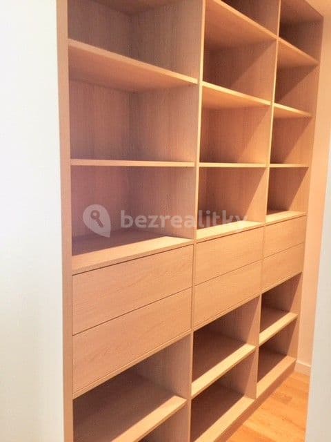 Predaj bytu 2-izbový 83 m², Nad Ostrovem, Praha, Praha Predaj bytu 2-izbový 83 m², Nad Ostrovem, Praha, Praha