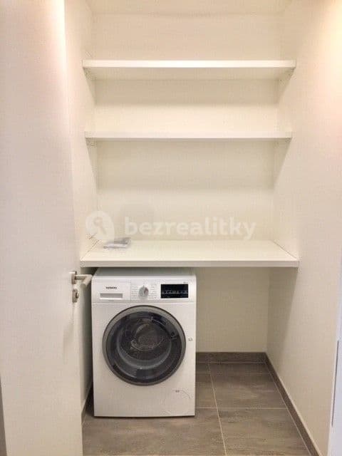 Predaj bytu 2-izbový 83 m², Nad Ostrovem, Praha, Praha Predaj bytu 2-izbový 83 m², Nad Ostrovem, Praha, Praha