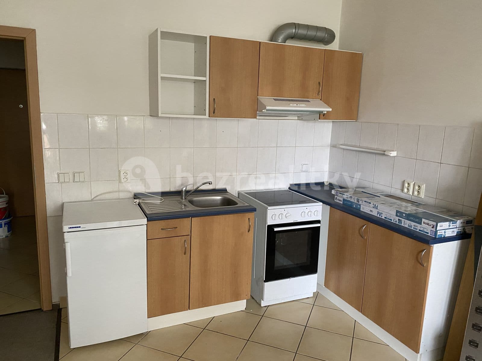 Prenájom bytu 1-izbový 30 m², Baráčnická, Ústí nad Labem, Ústecký kraj Prenájom bytu 1-izbový 30 m², Baráčnická, Ústí nad Labem, Ústecký kraj