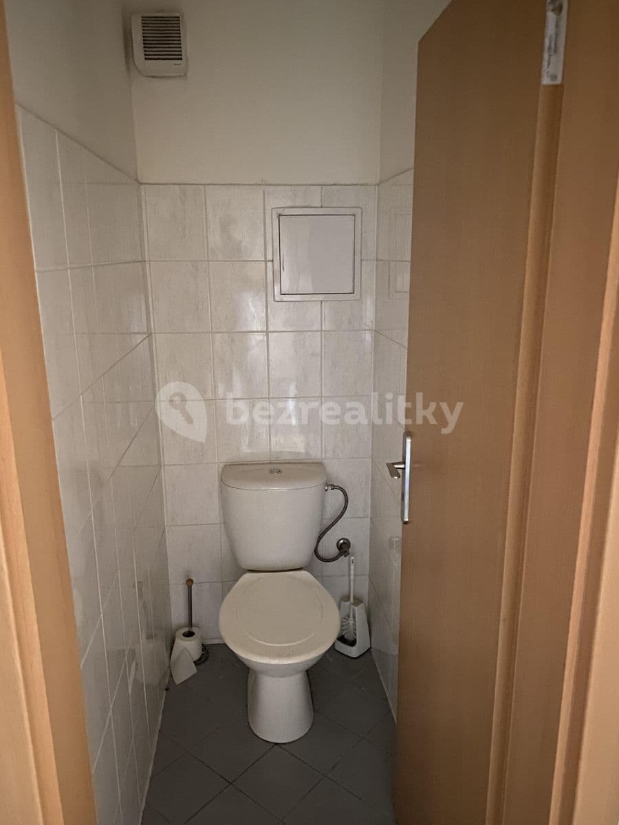 Prenájom bytu 1-izbový 30 m², Baráčnická, Ústí nad Labem, Ústecký kraj Prenájom bytu 1-izbový 30 m², Baráčnická, Ústí nad Labem, Ústecký kraj