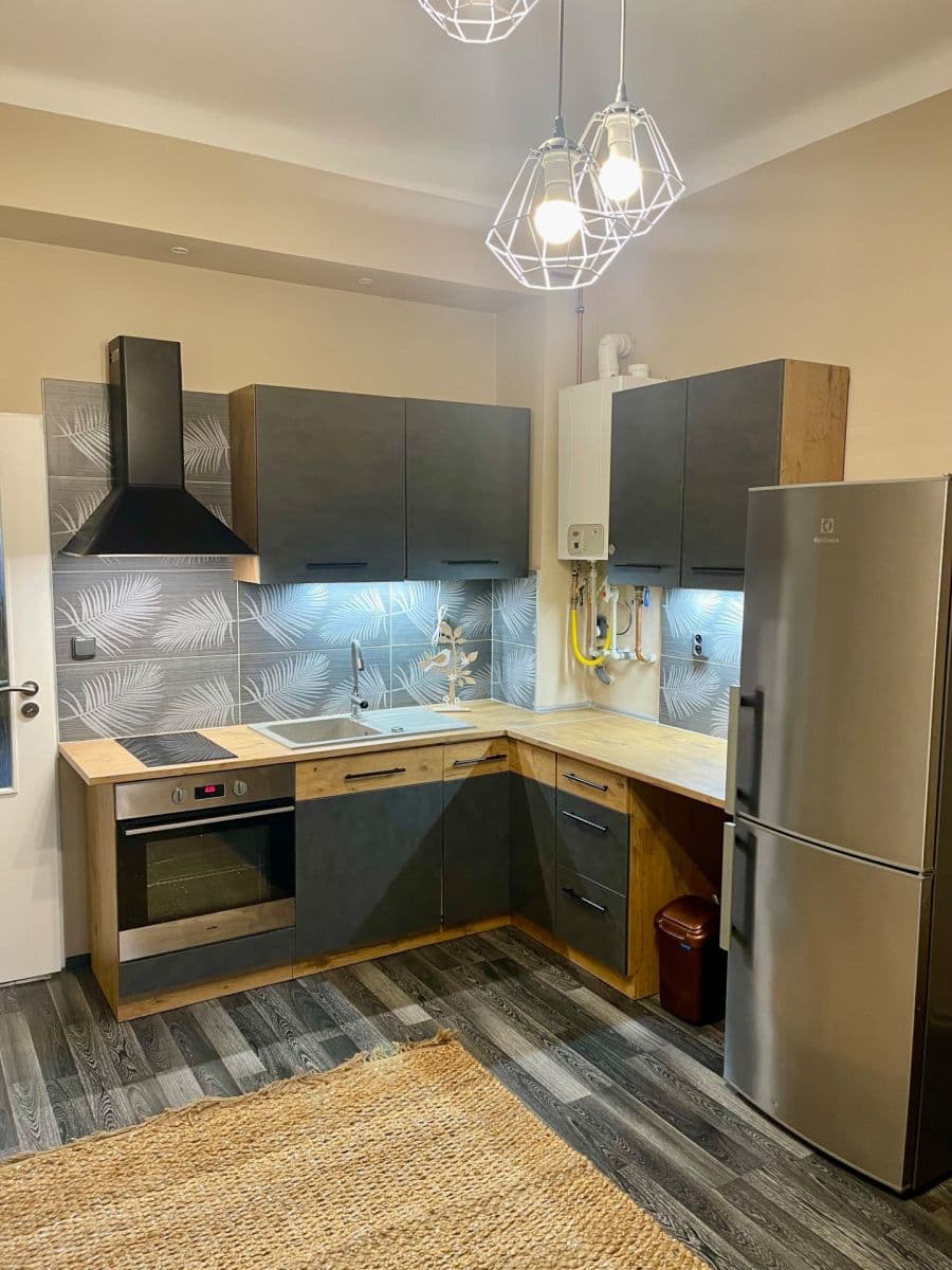 Prenájom bytu 2-izbový 49 m², Sudoměřská, Praha, Praha Prenájom bytu 2-izbový 49 m², Sudoměřská, Praha, Praha