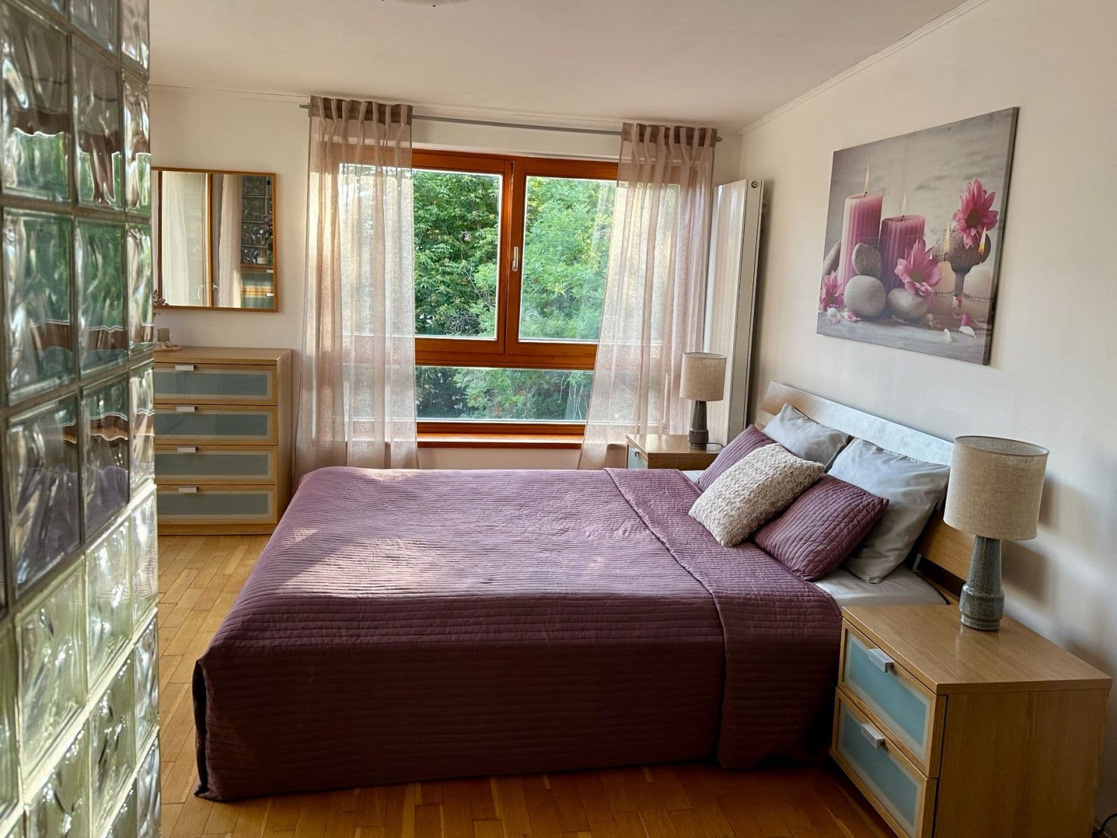 Prenájom bytu 2-izbový 50 m², Hořejší nábřeží, Praha, Praha Prenájom bytu 2-izbový 50 m², Hořejší nábřeží, Praha, Praha