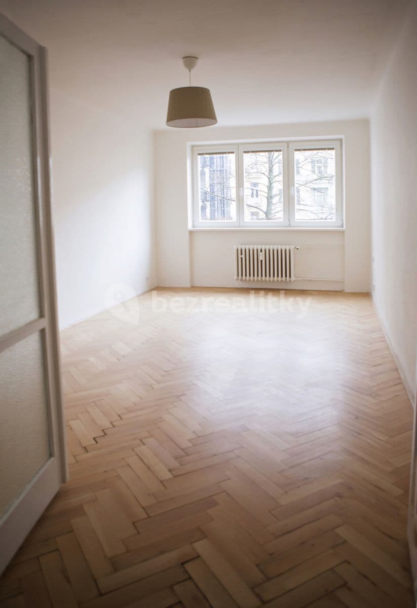 Prenájom bytu 2-izbový 72 m², Vinohradská, Praha, Praha Prenájom bytu 2-izbový 72 m², Vinohradská, Praha, Praha