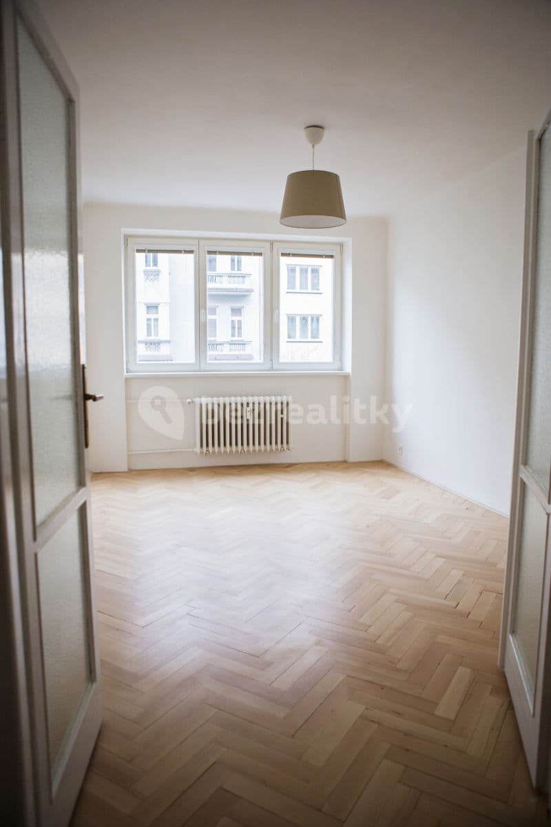 Prenájom bytu 2-izbový 72 m², Vinohradská, Praha, Praha Prenájom bytu 2-izbový 72 m², Vinohradská, Praha, Praha