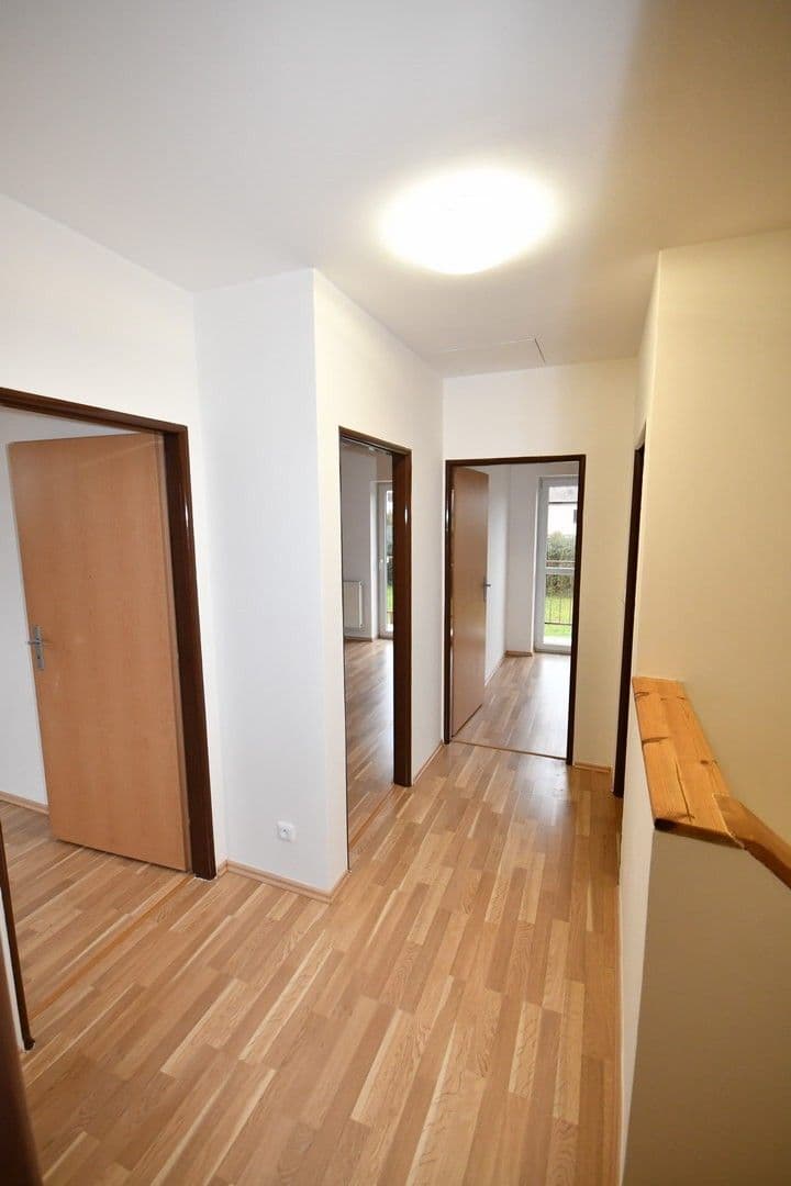 Prenájom domu 200 m², pozemek 730 m², Seifertova, Velké Přílepy, Středočeský kraj Prenájom domu 200 m², pozemek 730 m², Seifertova, Velké Přílepy, Středočeský kraj